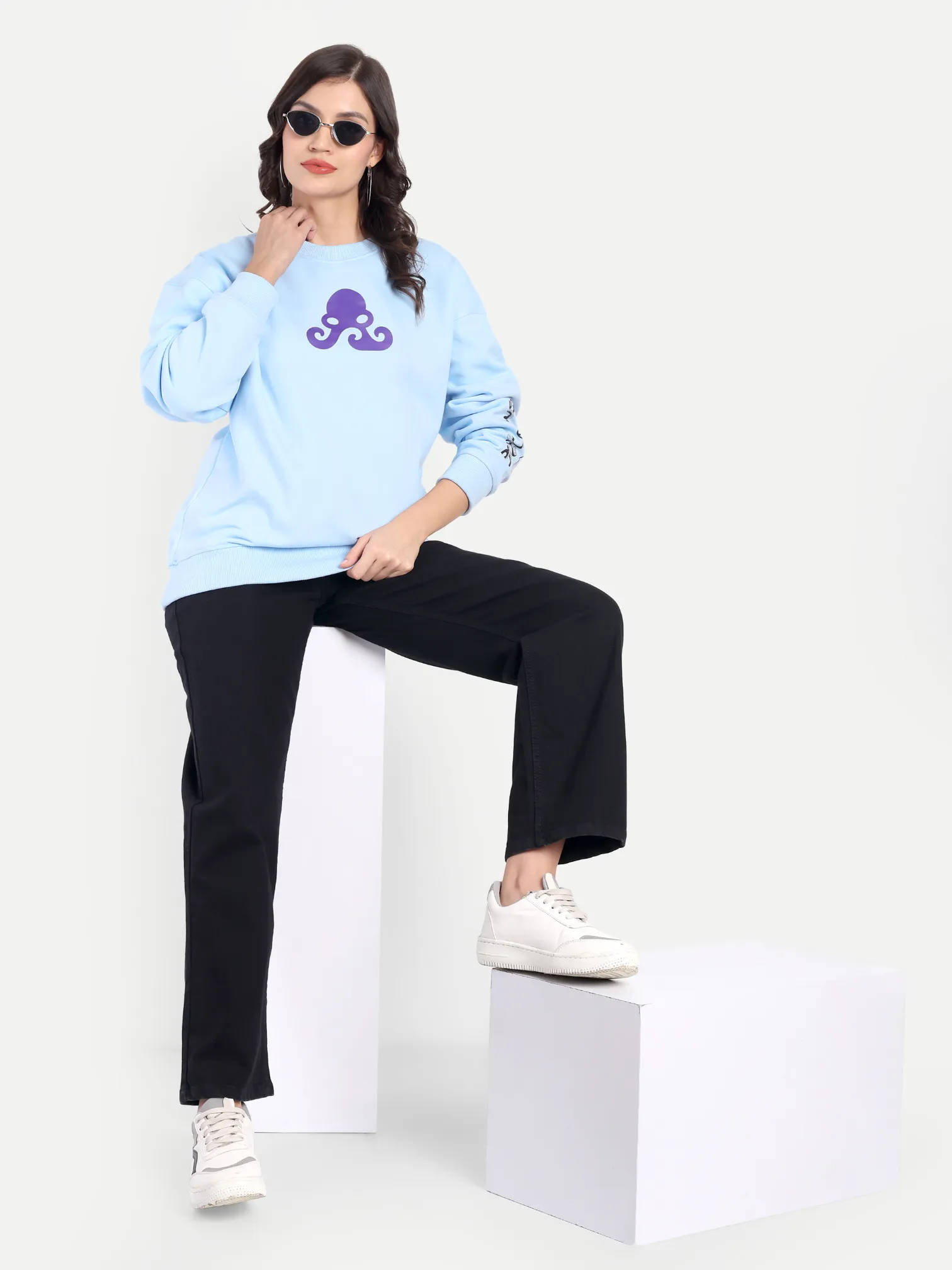 ecomm female shoot